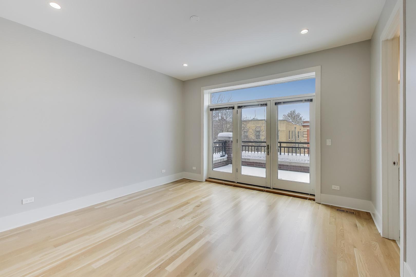 4135 North Kenmore Avenue, Unit 2S Chicago, IL 60613 - Photo 17 of 28