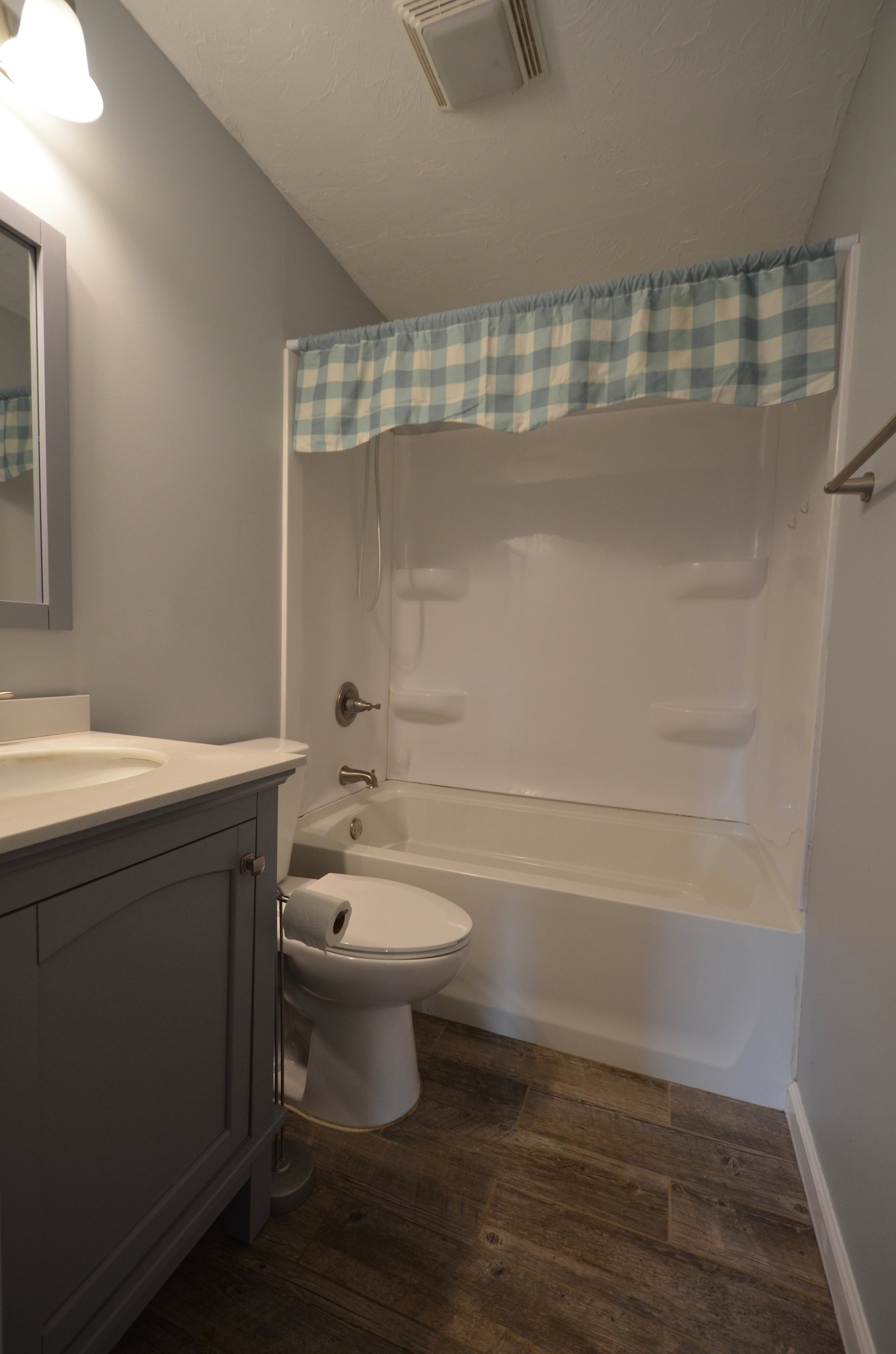 113 Eastman Road Chesterfield, IN 46017 - Photo 13 of 32