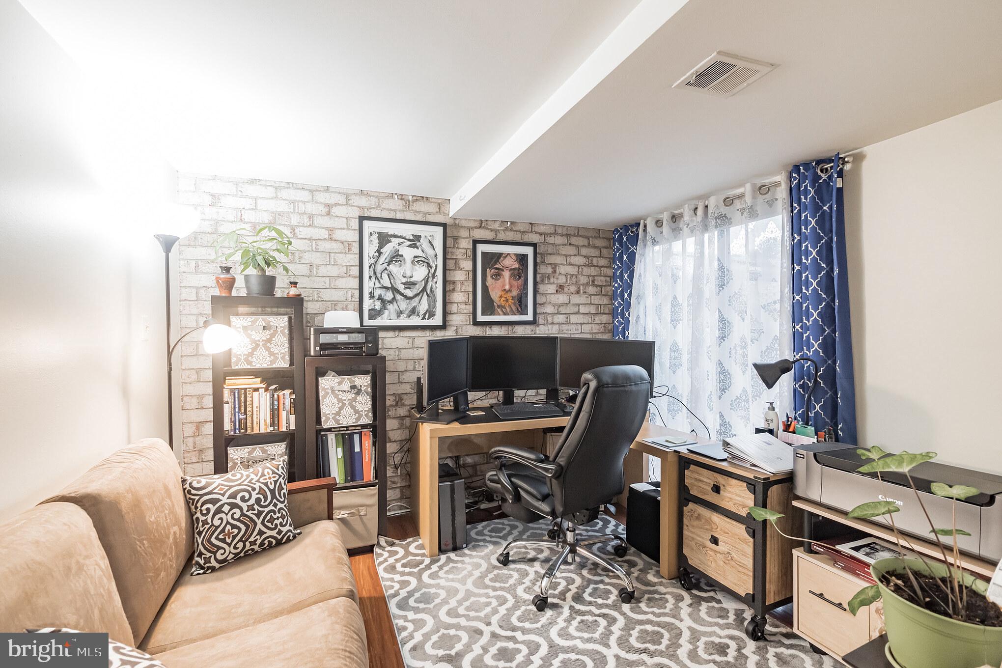 10020 Stedwick Road, Unit 304 Gaithersburg, MD 20886 - Photo 15 of 28 Den/Office