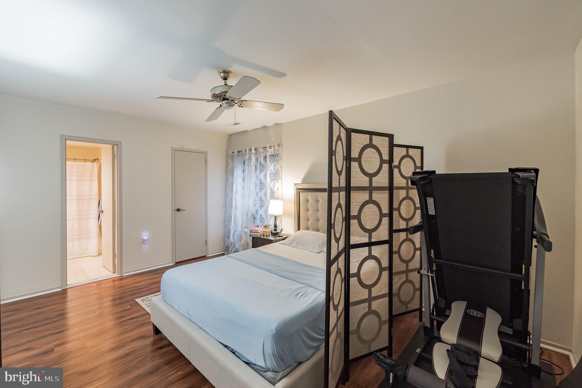10020 Stedwick Road, Unit 304 Gaithersburg, MD 20886 - Photo 22 of 28 Primary Bedroom