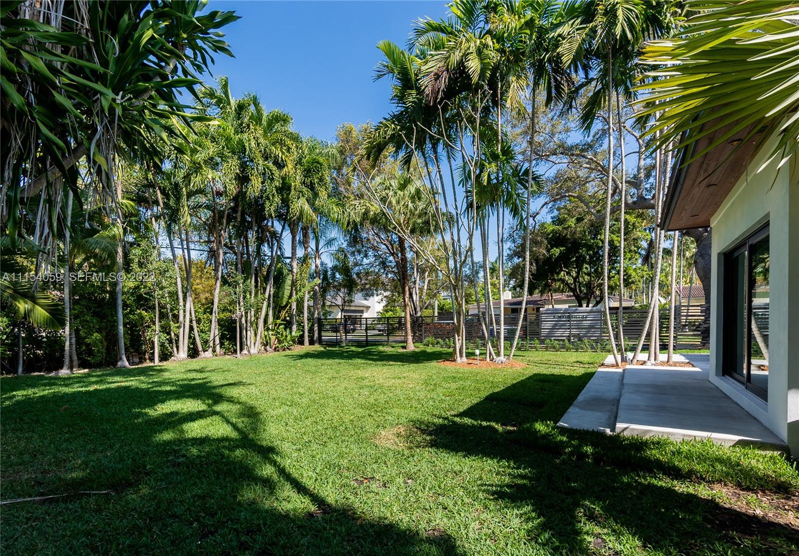 4001 Woodridge Road Miami, FL 33133 - Photo 15 of 15 Backyard
