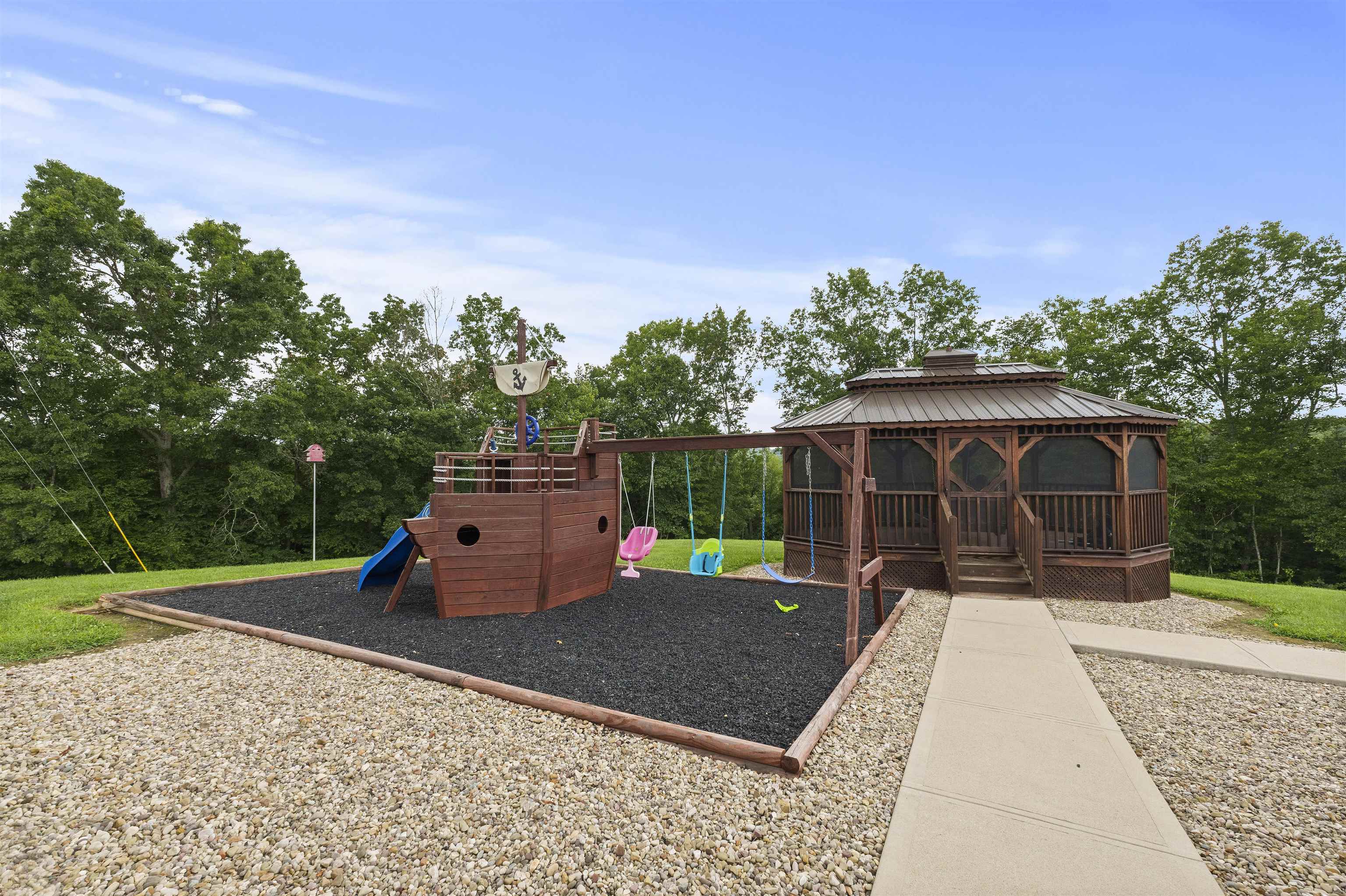 255 Adkins Road Olive Hill, KY 41164 - Photo 10 of 48