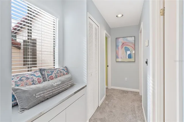 $299,900 | 402 Clusterwood Drive, Yalaha, FL 34797