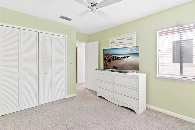 $299,900 | 402 Clusterwood Drive, Yalaha, FL 34797