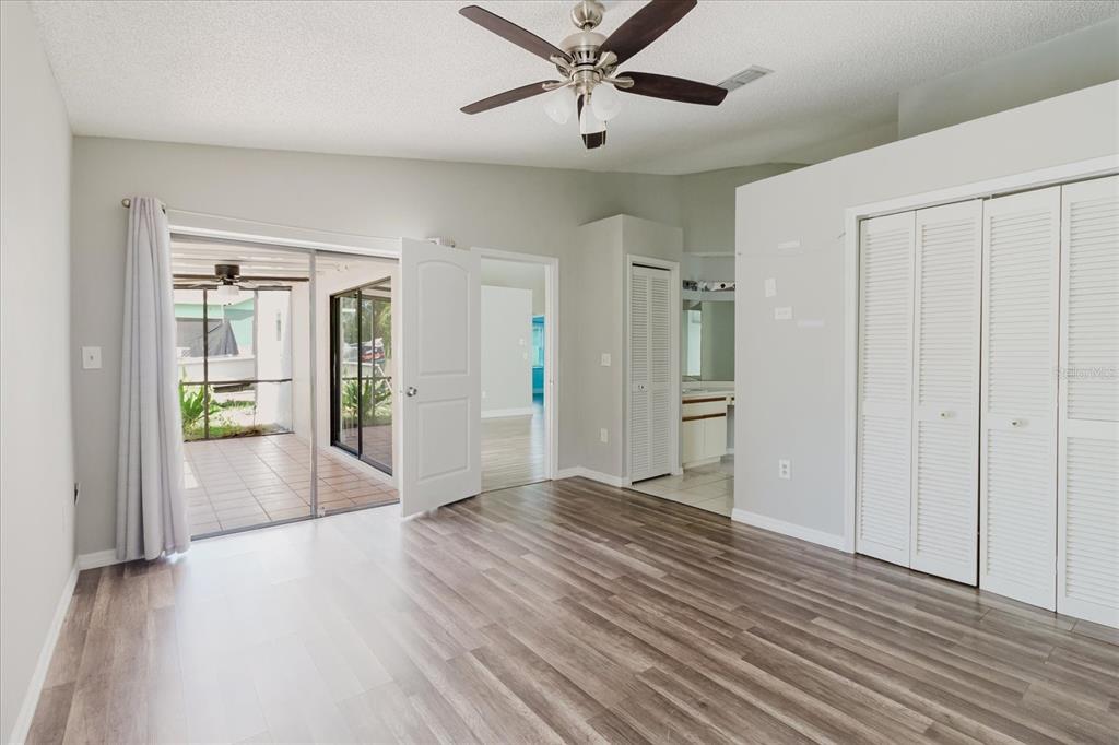 8450 Royal Hart Drive New Port Richey, FL 34653 - Photo 19 of 34