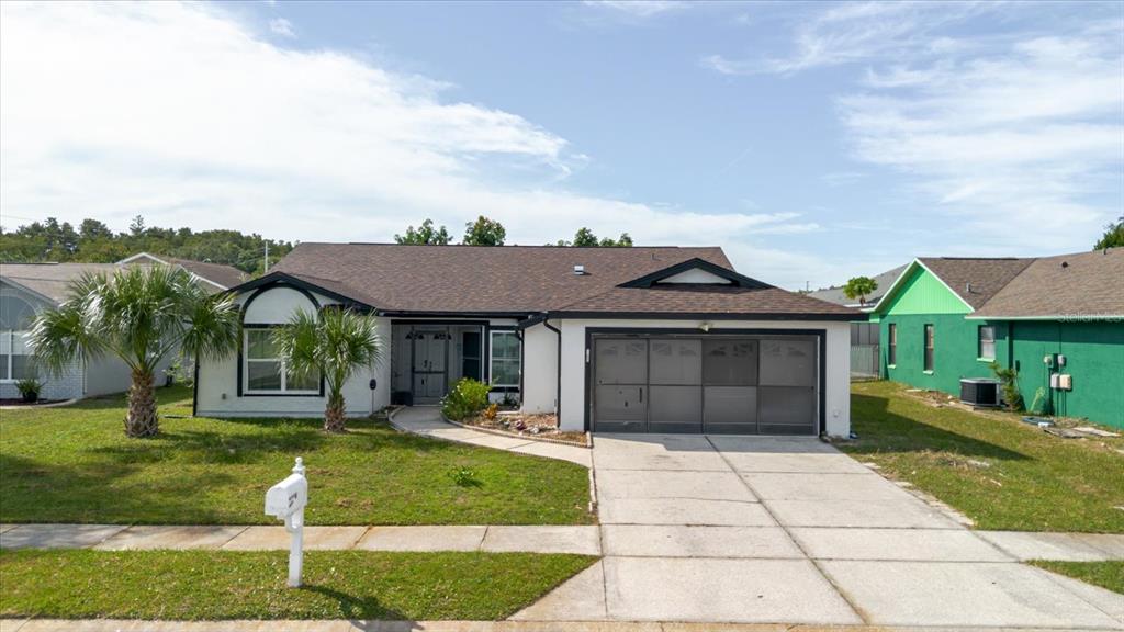 8450 Royal Hart Drive New Port Richey, FL 34653 - Photo 2 of 34