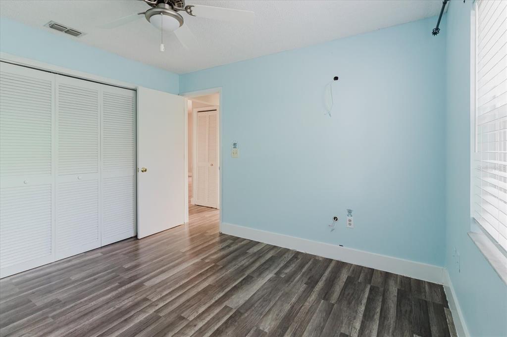 8450 Royal Hart Drive New Port Richey, FL 34653 - Photo 25 of 34