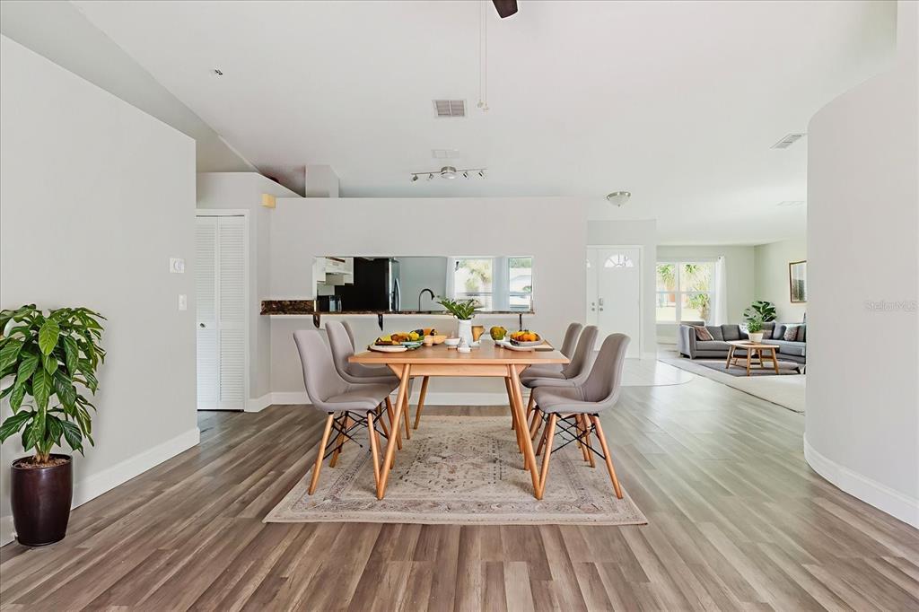 8450 Royal Hart Drive New Port Richey, FL 34653 - Photo 8 of 34