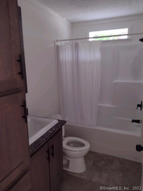 936 Main Street, Unit 14 Winchester, CT 06098 - Photo 6 of 9
