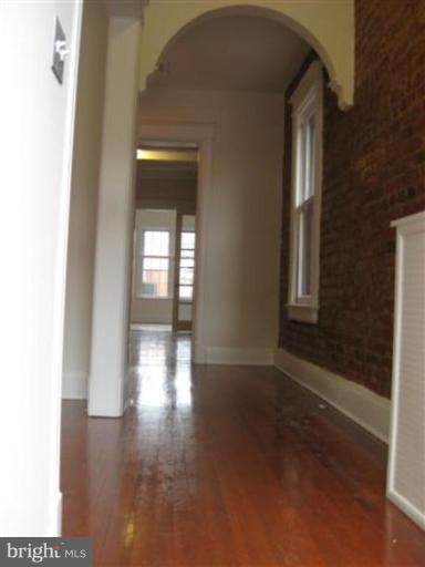2714 Ontario Road Northwest Washington, DC 20009 - Photo 2 of 20 Entrance / Foyer