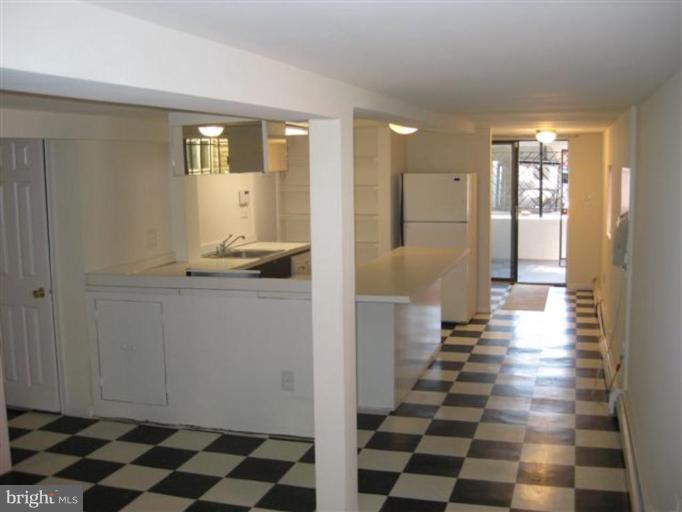 2714 Ontario Road Northwest Washington, DC 20009 - Photo 18 of 20 Lower level apartment