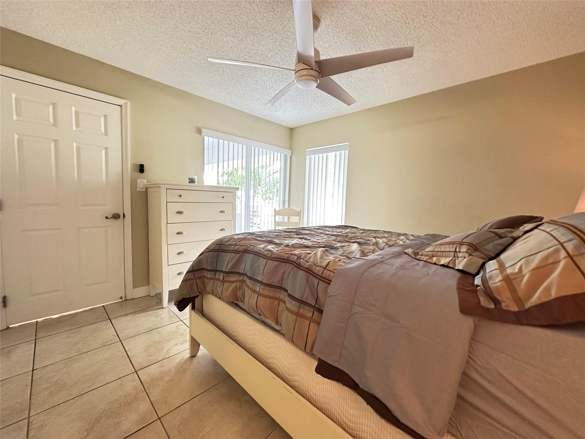 17801 North Bay Road, Unit 212 Sunny Isles Beach, FL 33160 - Photo 37 of 48 Photo 37