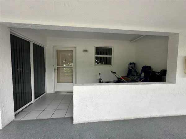 $2,750 | 17801 North Bay Road, Unit 212, Sunny Isles Beach, FL 33160