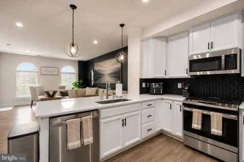 $399,000 | 5904 Etterbeek Street, Ijamsville, MD 21754