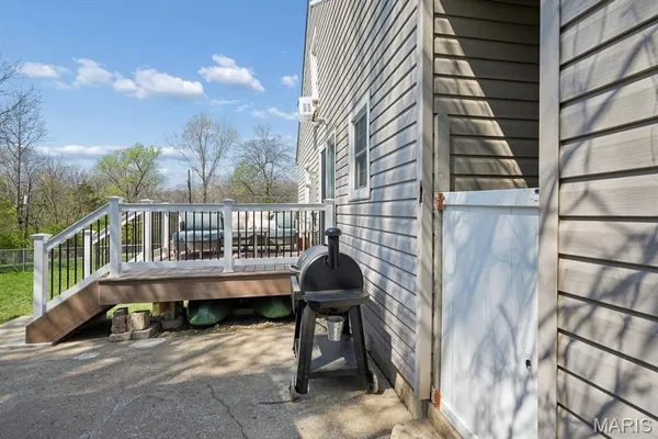 $212,000 | 404 East Lakeview Drive, Warrenton, MO 63383