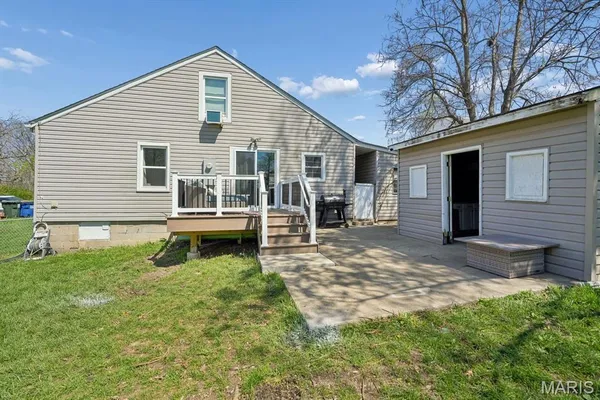 $212,000 | 404 East Lakeview Drive, Warrenton, MO 63383