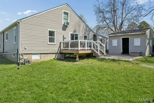 $212,000 | 404 East Lakeview Drive, Warrenton, MO 63383