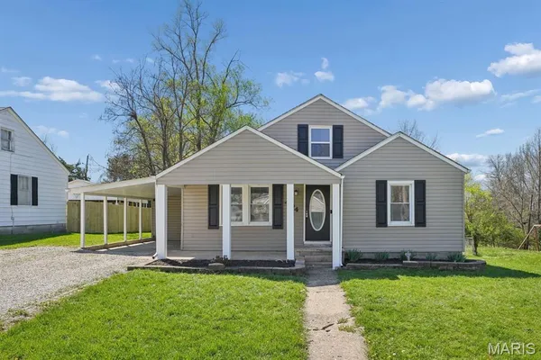 $212,000 | 404 East Lakeview Drive, Warrenton, MO 63383
