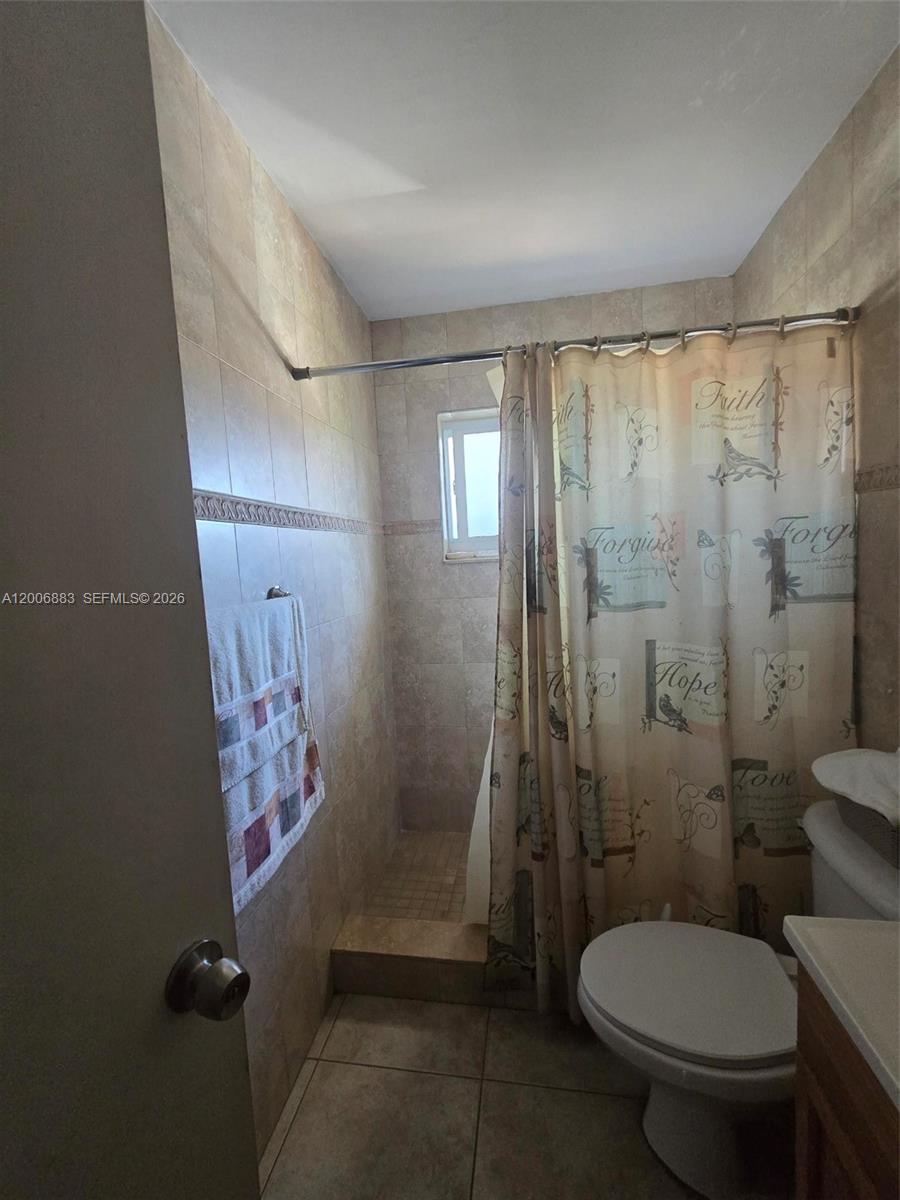 10106 Southwest 20th Street Miami, FL 33165 - Photo 6 of 7