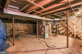 4262 Hecktown Road Bethlehem, PA 18020 - Photo 32 of 43 Gallery Image 32