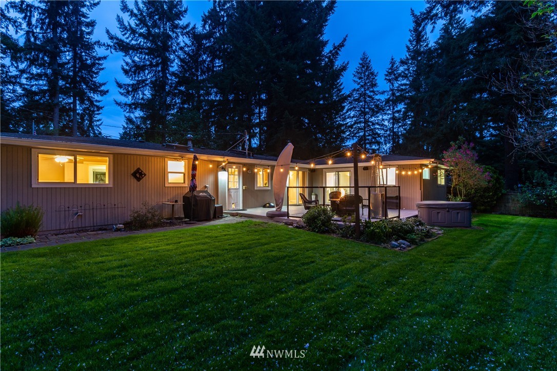 16443 Southeast 134th Street Renton, WA 98059 - Photo 1 of 40