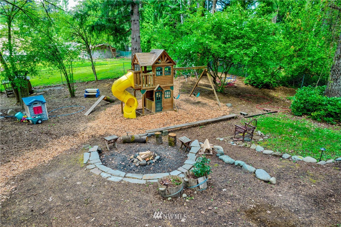 16443 Southeast 134th Street Renton, WA 98059 - Photo 36 of 40