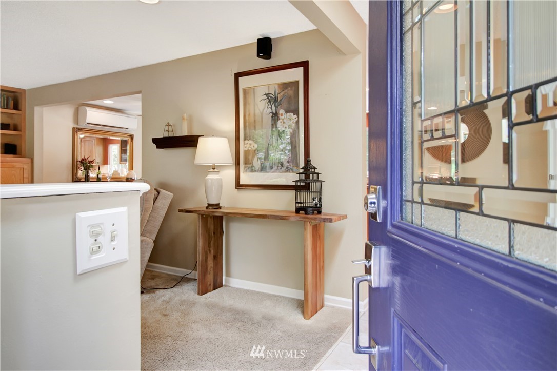 16443 Southeast 134th Street Renton, WA 98059 - Photo 5 of 40