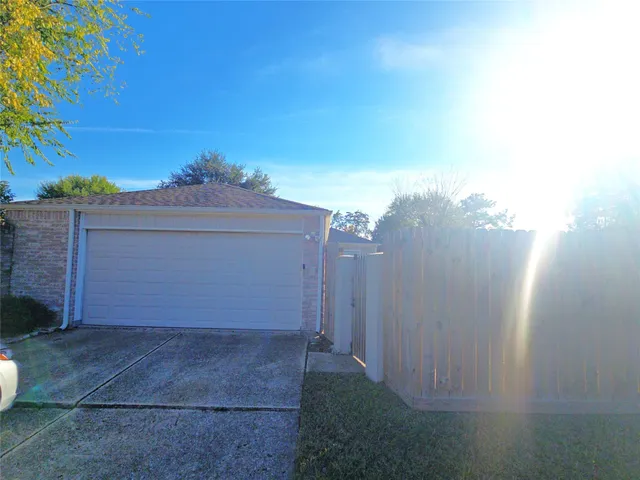 $2,245 | 10935 Indian Vista Drive, Houston, TX 77064