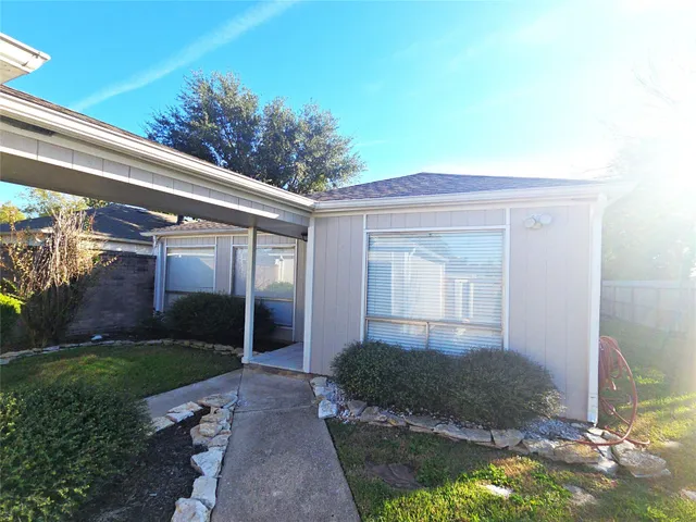 $2,245 | 10935 Indian Vista Drive, Houston, TX 77064