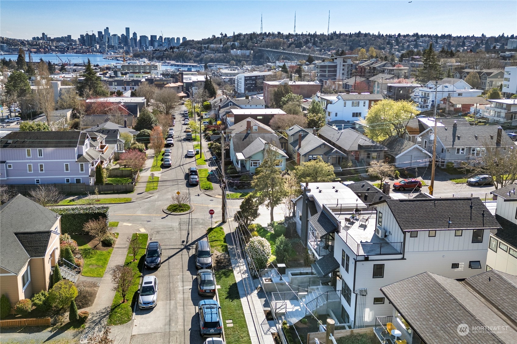 4007 Midvale Avenue North Seattle, WA 98103 - Photo 6 of 33 a view of city