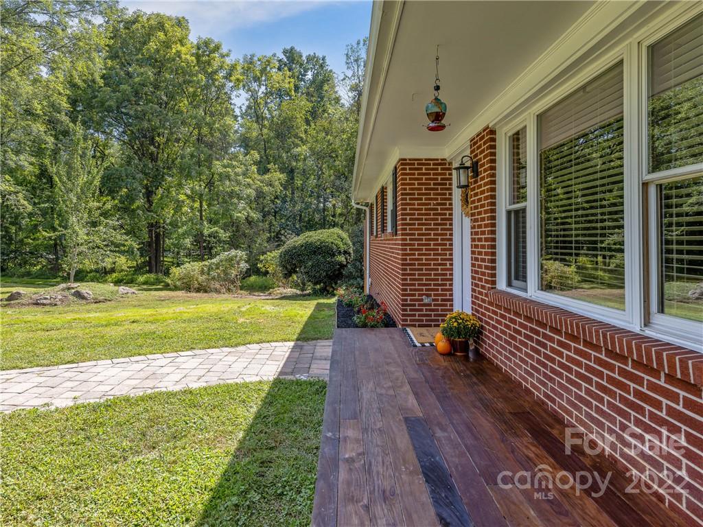 6111 Brevard Road Etowah, NC 28739 - Photo 5 of 32 Gallery Image 5