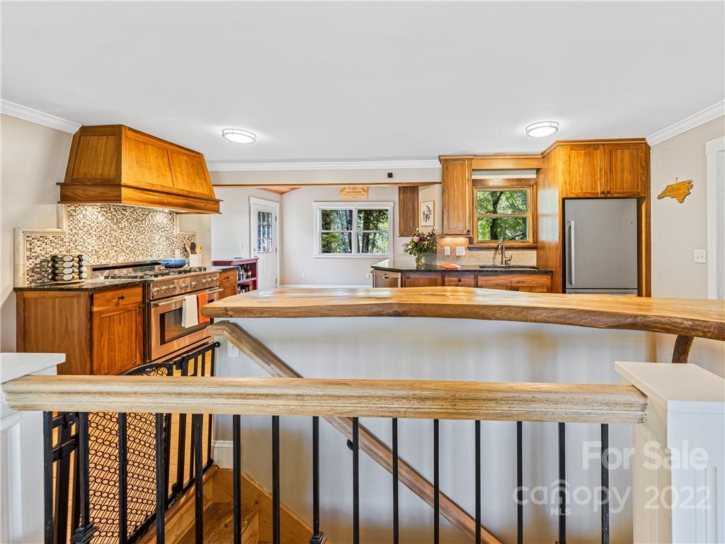 6111 Brevard Road Etowah, NC 28739 - Photo 10 of 32 Gallery Image 10