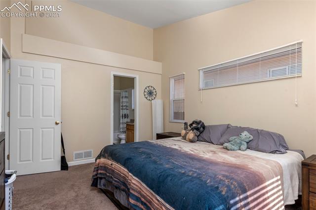 5239 Rondo Way Colorado Springs, CO 80911 - Photo 13 of 33
