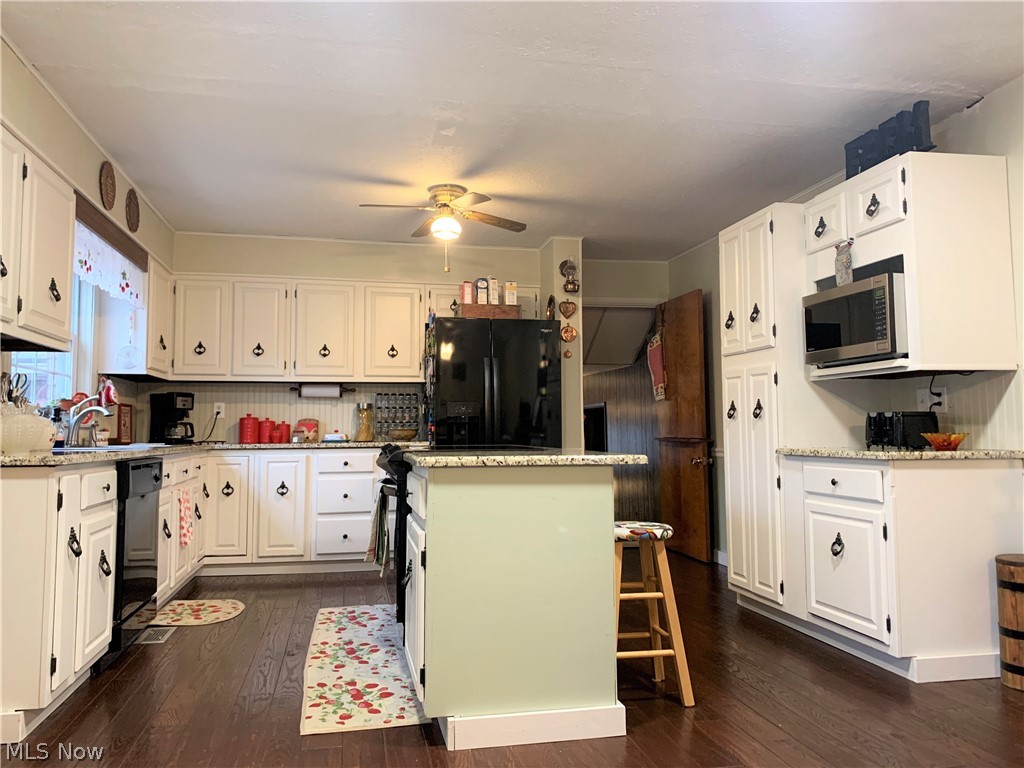 2045 Shatto Road Ripley, WV 25271 - Photo 6 of 23