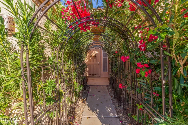 $625,000 | 15427 South 6th Drive, Phoenix, AZ 85045