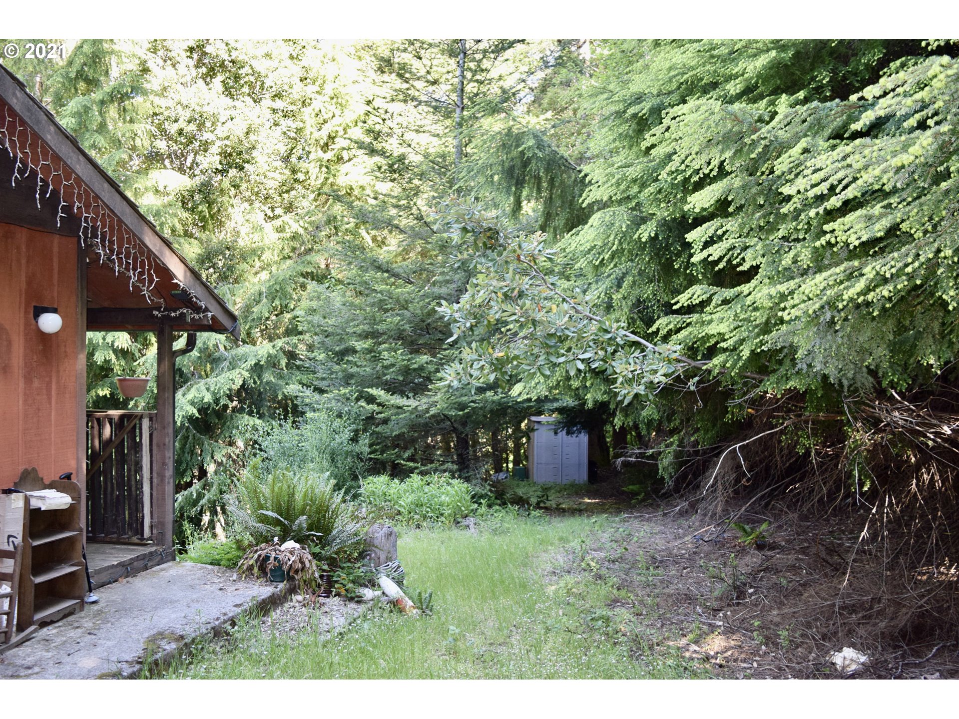 22932 Carpenterville Road Brookings, OR 97415 - Photo 11 of 15