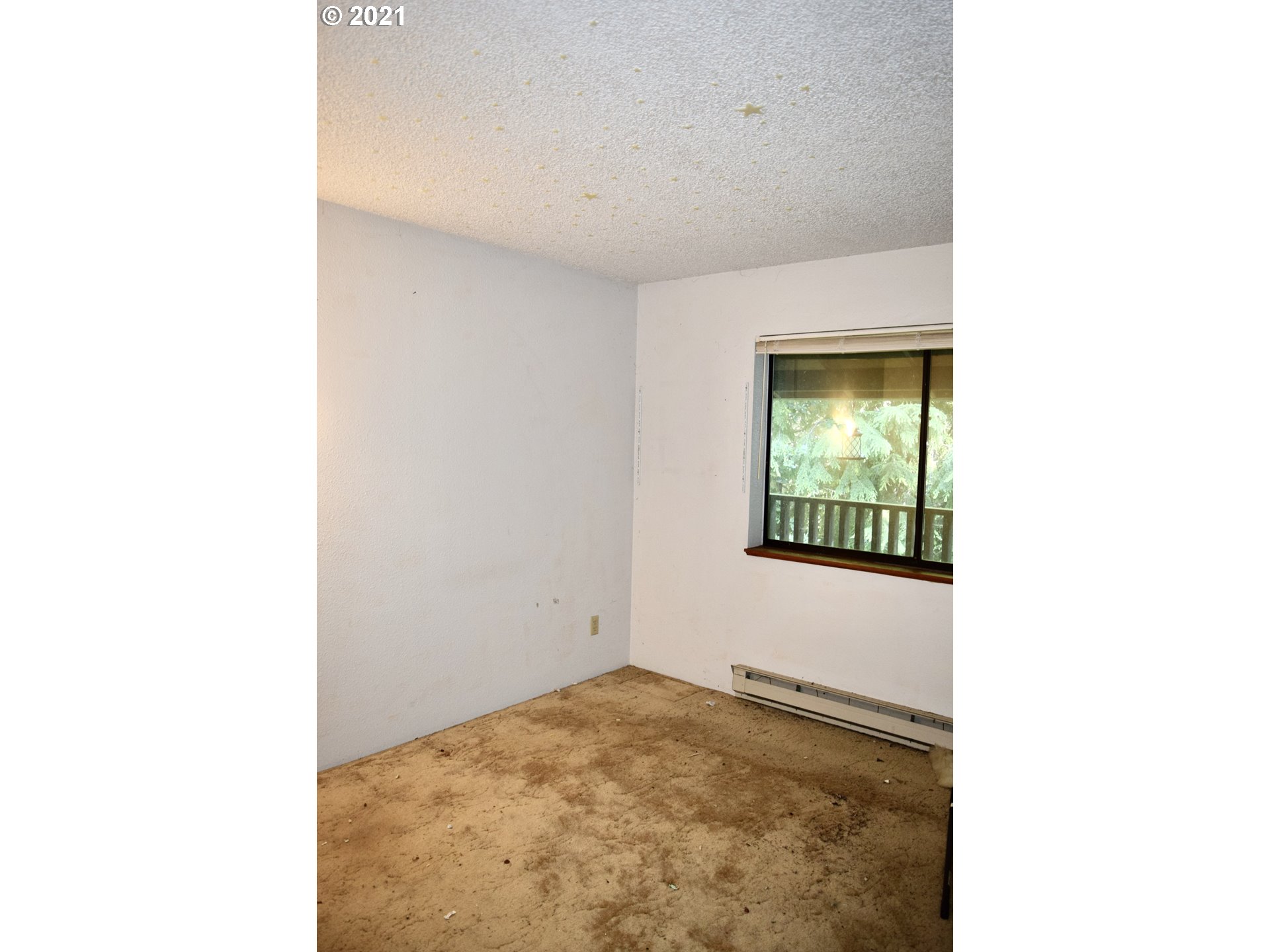 22932 Carpenterville Road Brookings, OR 97415 - Photo 6 of 15