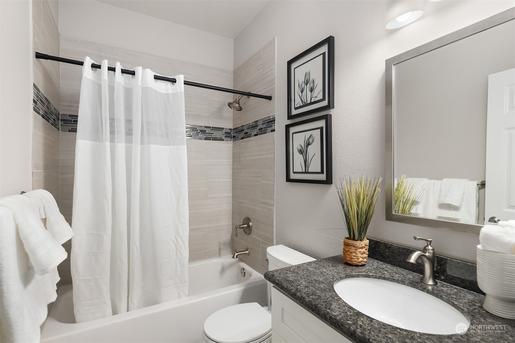 1800 Northeast 40th Street, Unit D203 Renton, WA 98056 - Photo 14 of 22 Gallery Image 14