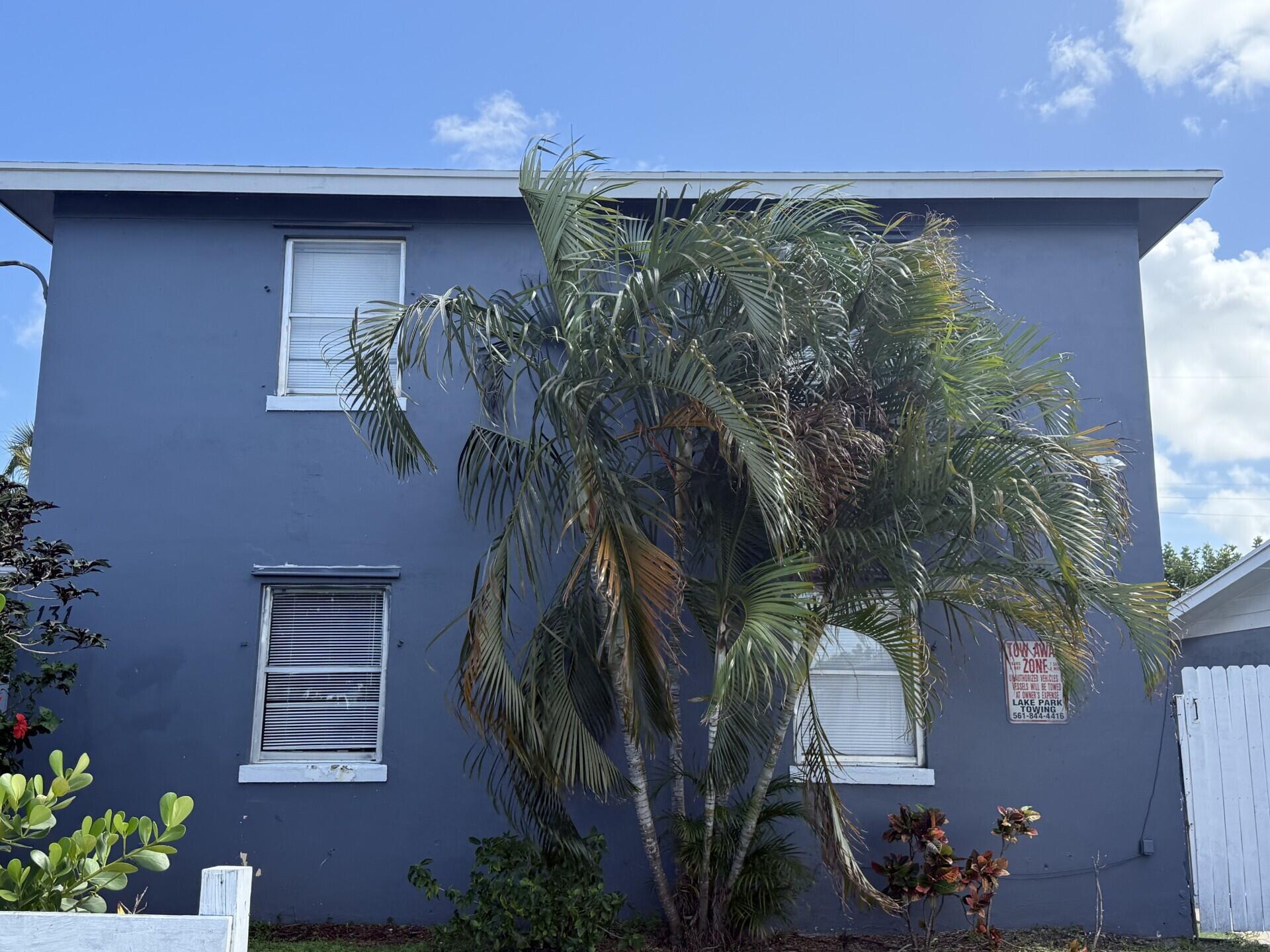 131 East 27th Street, Unit 6 Riviera Beach, FL 33404 - Photo 13 of 14 Front of building