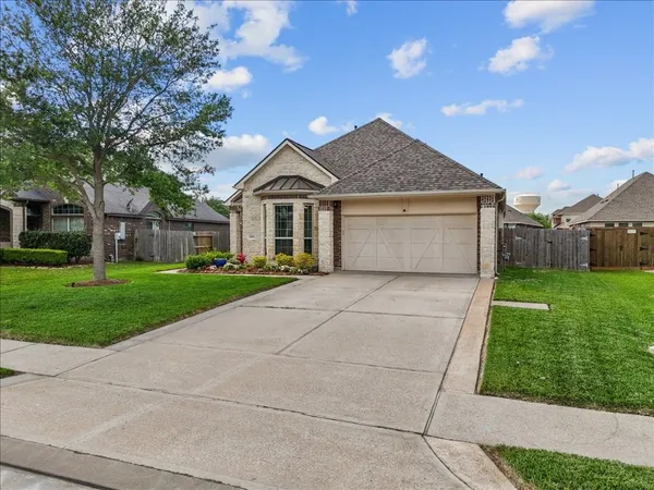 $459,500 | 1505 Palo Duro Canyon Drive, League City, TX 77573
