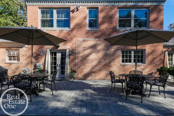 15 Provencal Road Grosse Pointe Farms, MI 48236 - Photo 47 of 50