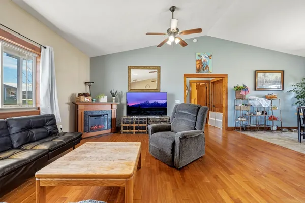 $484,900 | 79 Eagle Rock Drive, Dayton, WY 82836