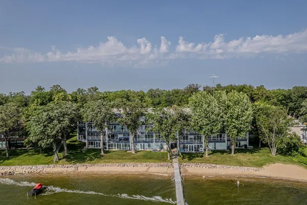 $365,000 | 315 Park Lake Boulevard, Unit 205, Detroit Lakes, MN 56501