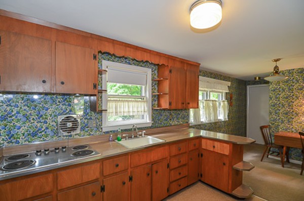 194 Cordaville Road Ashland, MA 01721 - Photo 6 of 18