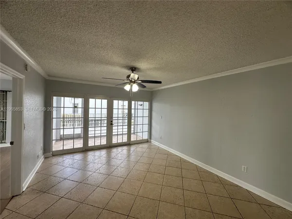 $2,000 | 7981 South French Drive, Unit 2101, Pembroke Pines, FL 33024