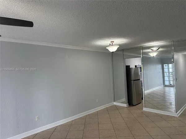 $2,000 | 7981 South French Drive, Unit 2101, Pembroke Pines, FL 33024