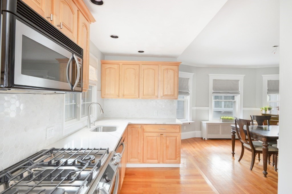52 Lowell Road Winthrop, MA 02152 - Photo 16 of 31 Gallery Image 16