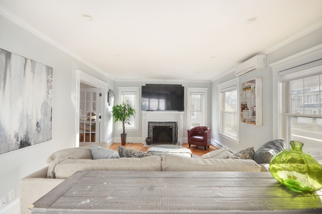 52 Lowell Road Winthrop, MA 02152 - Photo 6 of 31 Gallery Image 6