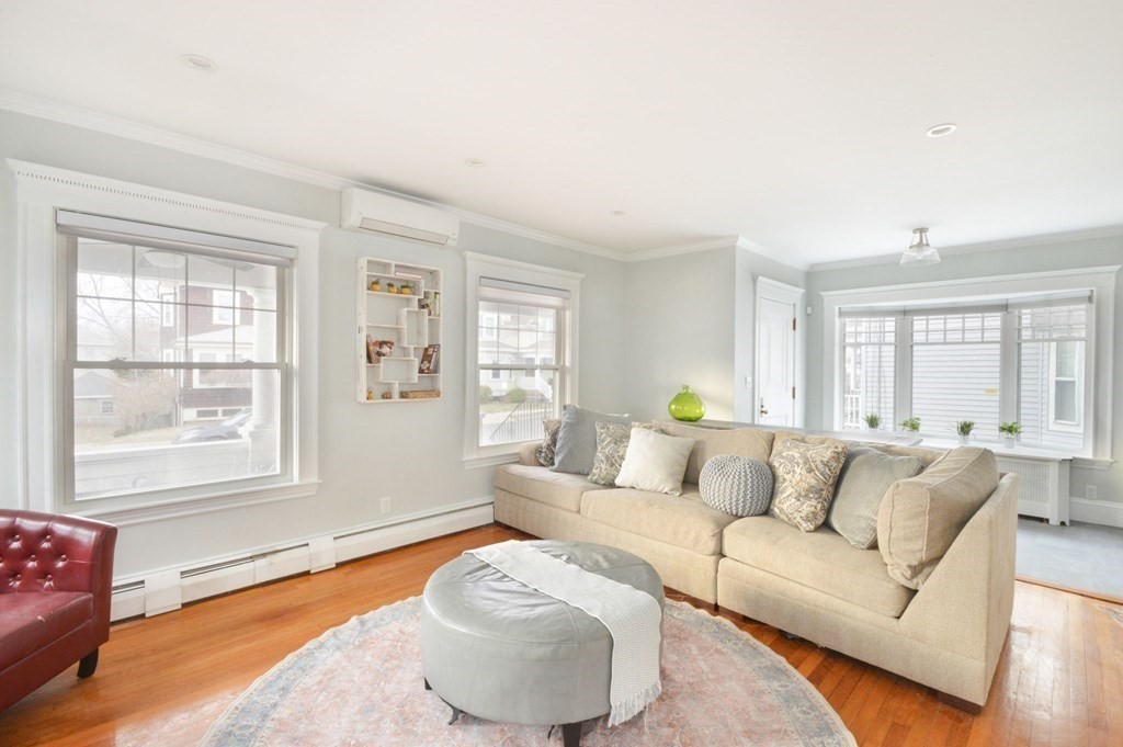 52 Lowell Road Winthrop, MA 02152 - Photo 7 of 31 Gallery Image 7