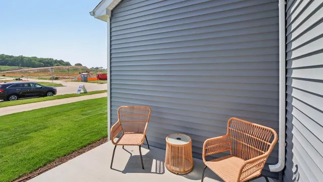 $406,990 | 549 Trysil Alley North, Stoughton, WI 53589